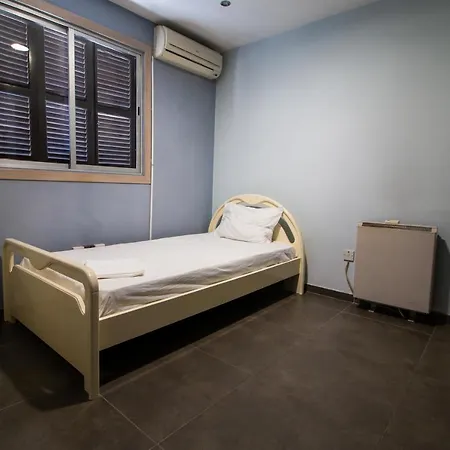 Apartamento 2-bedroom In Center Nicósia