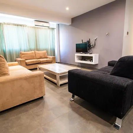 2-bedroom In Center *
