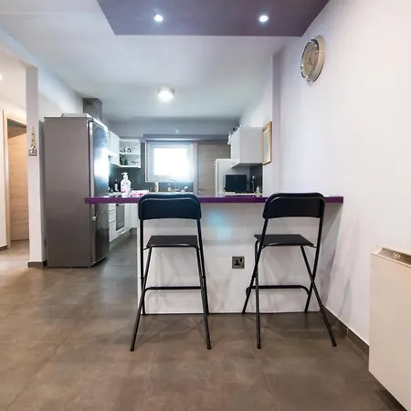 2-bedroom In Center Apartment