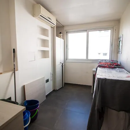2-bedroom In Center