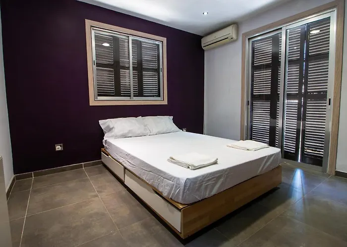 2-bedroom In Center Apartman *